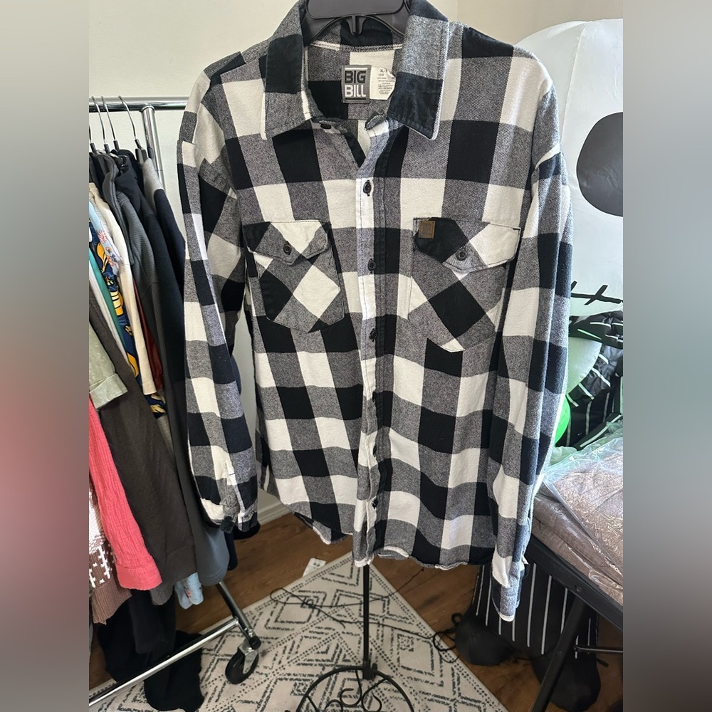 Big Bill Men's Black and White Plaid Casual Button Down Shirt